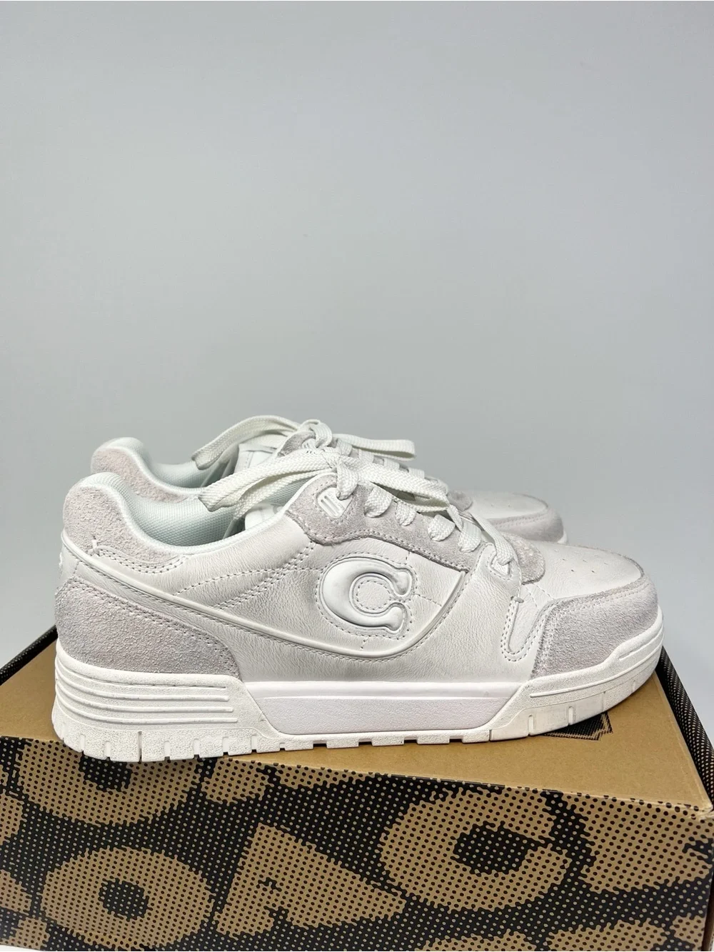 Coach SoHo Distressed Sneakers Size 9